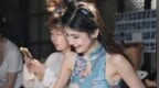 在人间｜对话“狗头萝莉”：从擦边网黄，到煎饼摊主